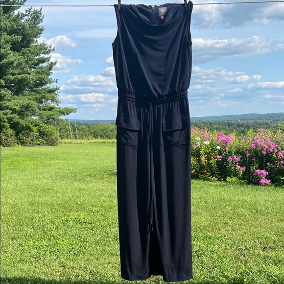 Vince Camuto Romper - Picture 1 of 17